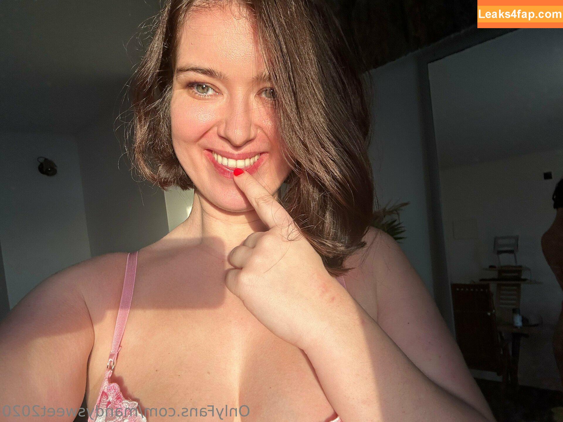 mandysweet2020 /  leaked photo photo #0295