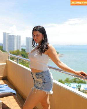 Mannara Chopra photo #0007