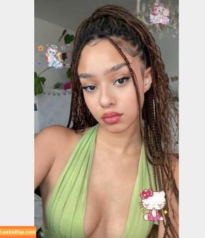 Manon Bannerman photo #0016