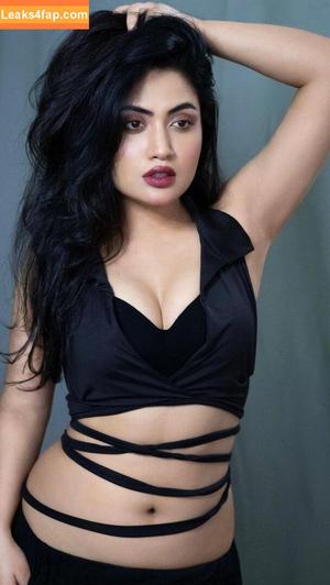 Manvi Chugh photo #0003