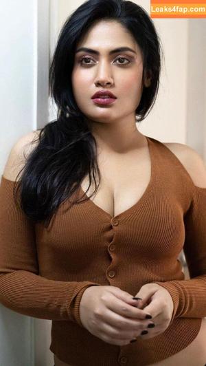 Manvi Chugh photo #0006