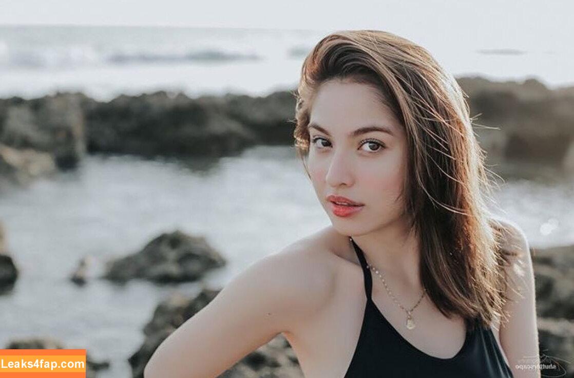 Mara Alberto /  leaked photo photo #0009