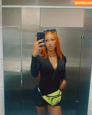 Mara Sade photo #0016