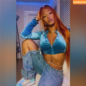 Mara Sade photo #0023