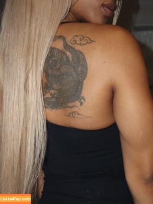 Mara Sade photo #0078