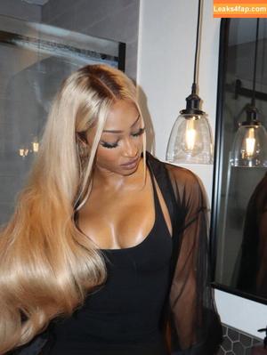 Mara Sade photo #0081