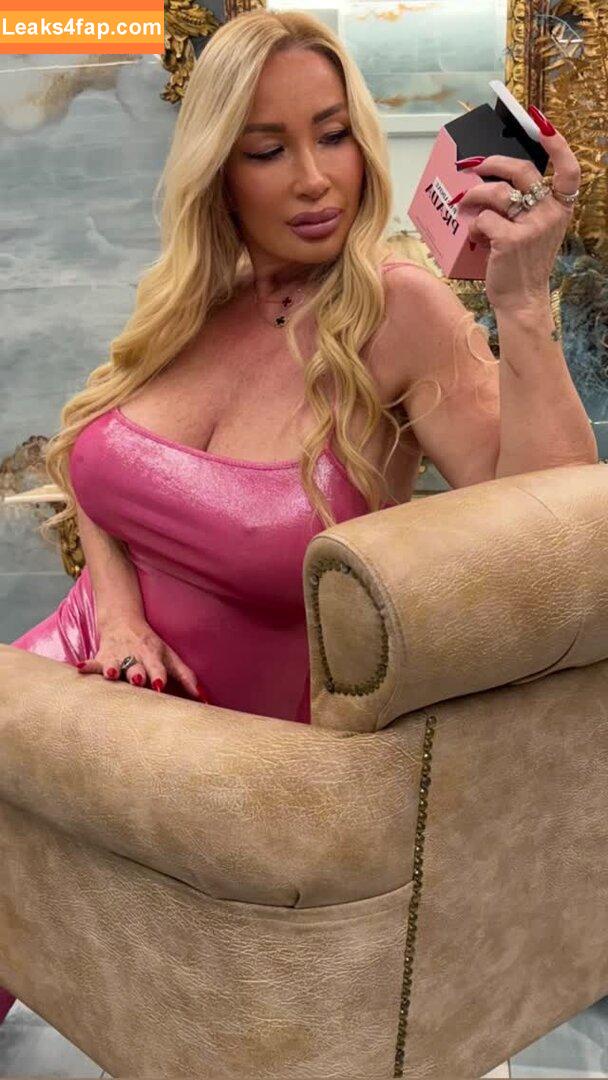 Mara Traversi / mara_traversi leaked photo photo #0215