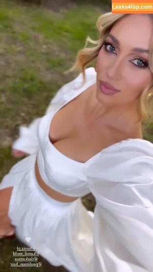 Marcelina Zawadzka photo #0147