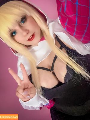 Marcelline photo #0387