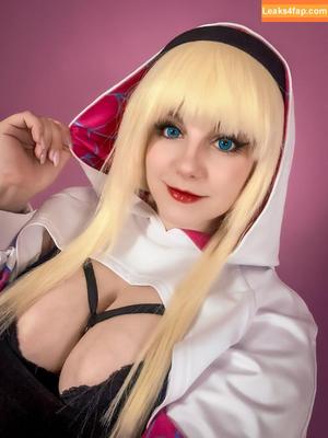 Marcelline photo #0388