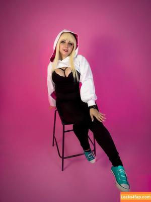 Marcelline photo #0389