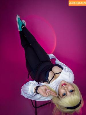 Marcelline photo #0396