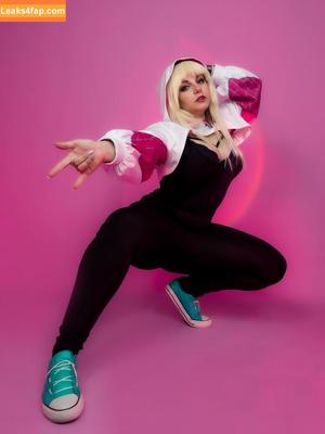 Marcelline photo #0400