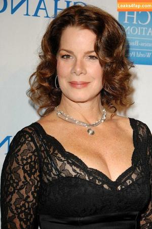 Marcia Gay Harden photo #0041