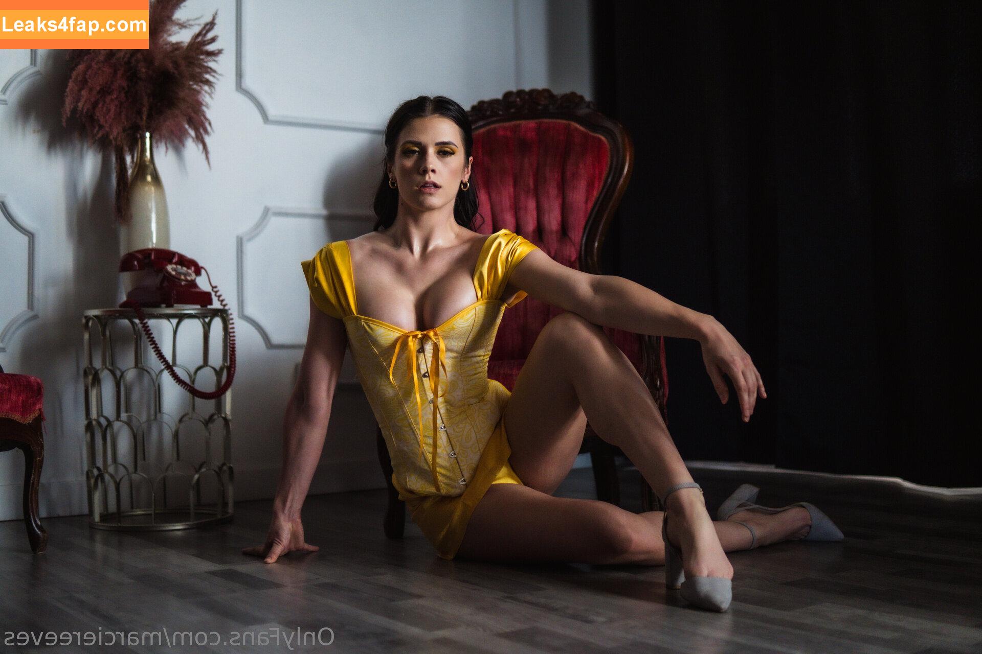 marciereeves / realmarciereeves leaked photo photo #0081
