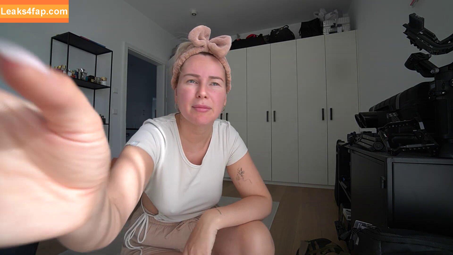 Maren Wolf / jellwolffree / marenwolf слитое фото фото #0392