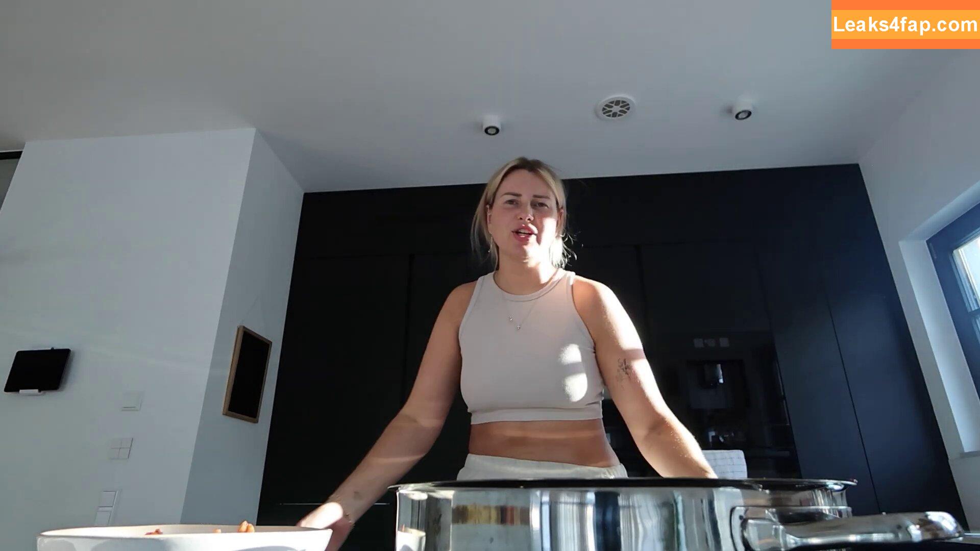 Maren Wolf / jellwolffree / marenwolf слитое фото фото #0656