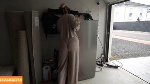 Maren Wolf photo #0058