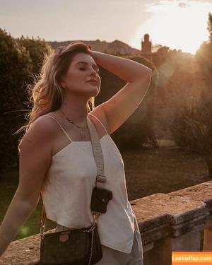 Maren Wolf photo #0079