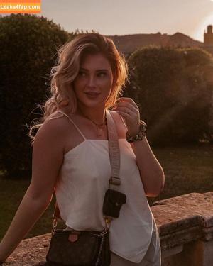 Maren Wolf photo #0082