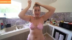 Maren Wolf photo #0086