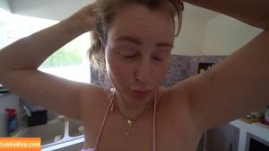 Maren Wolf photo #0095