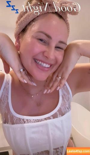 Maren Wolf photo #0138