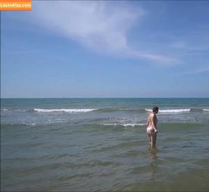 Maren Wolf photo #0148