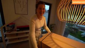 Maren Wolf photo #0154