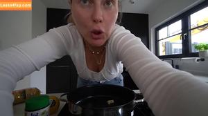 Maren Wolf photo #0170