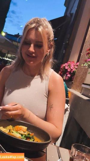 Maren Wolf фото #1090