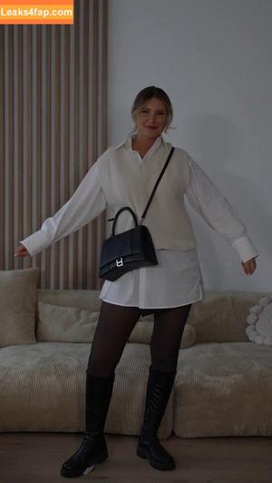 Maren Wolf photo #1911