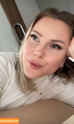 Maren Wolf photo #1955