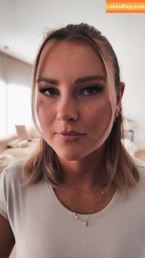 Maren Wolf photo #2007