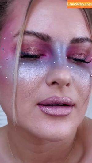 Maren Wolf photo #2066