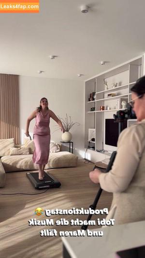 Maren Wolf photo #2067