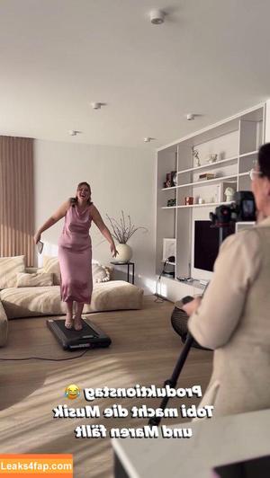 Maren Wolf photo #2068