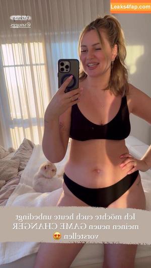 Maren Wolf photo #2202