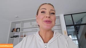 Maren Wolf photo #2694