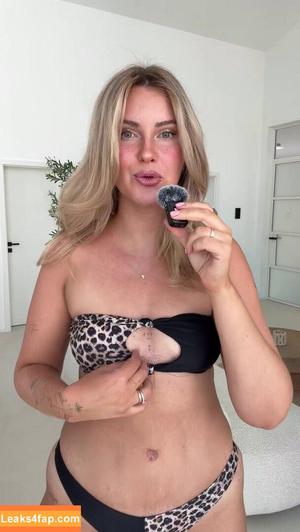 Maren Wolf photo #2745