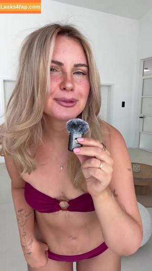 Maren Wolf photo #2776