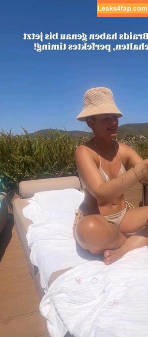 Maren Wolf photo #2818