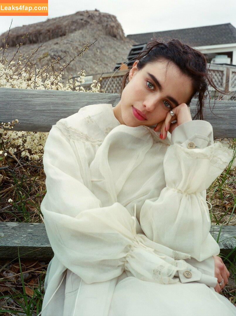 Margaret Qualley / margaretqualley leaked photo photo #0102