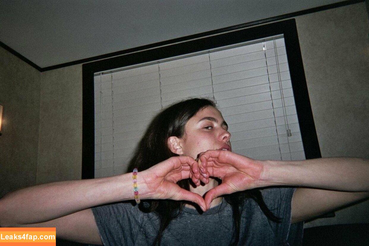 Margaret Qualley / margaretqualley leaked photo photo #0443