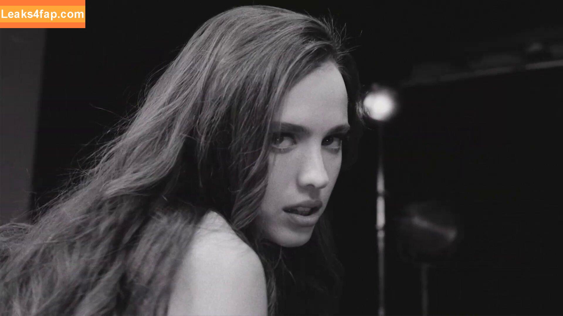 Margaret Qualley / margaretqualley leaked photo photo #0662