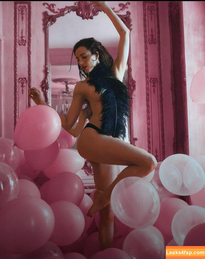 Margaret Qualley / sarahmargaretqualley leaked photo photo #0702