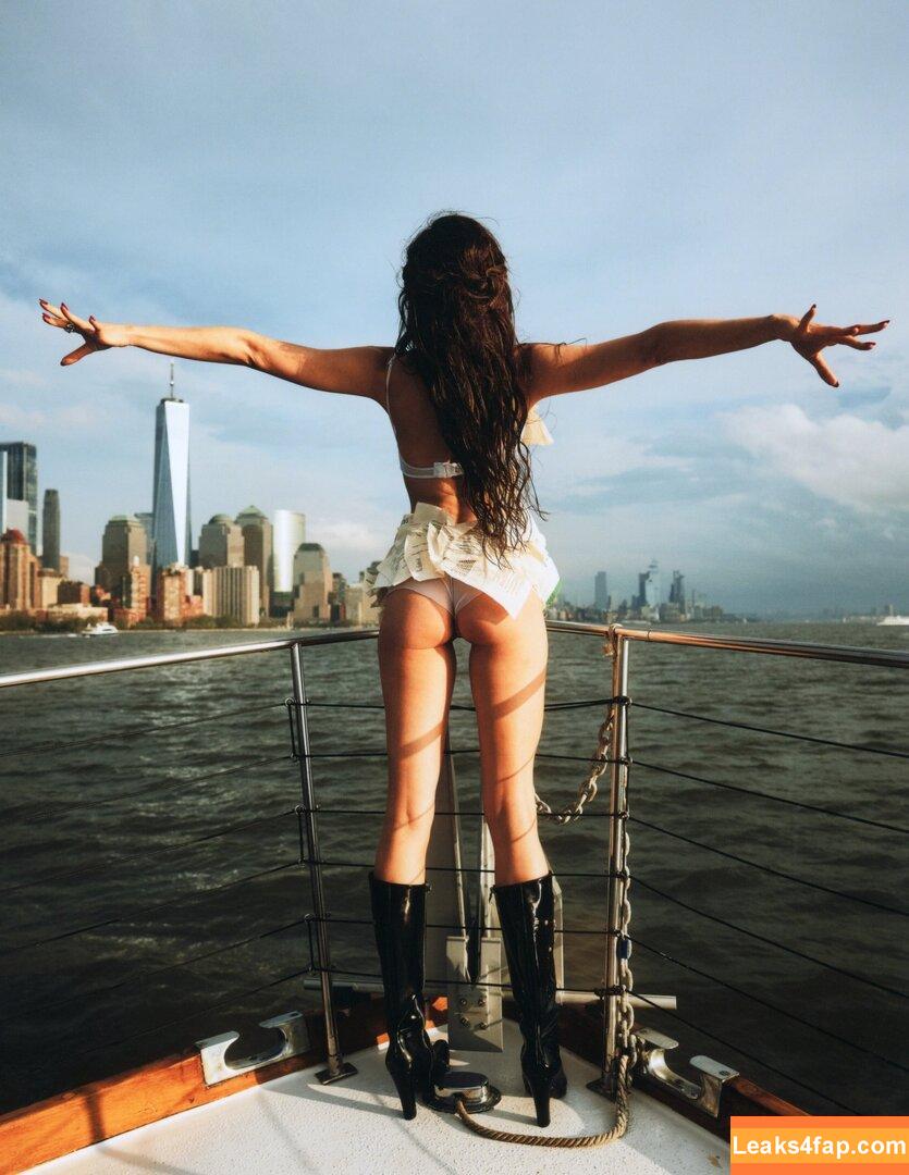 Margaret Qualley / sarahmargaretqualley leaked photo photo #0703