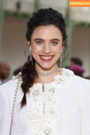 Margaret Qualley photo #0373