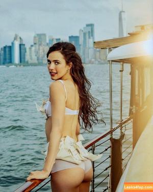 Margaret Qualley photo #0672