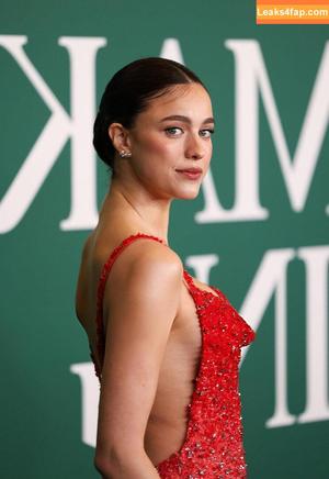 Margaret Qualley photo #0811